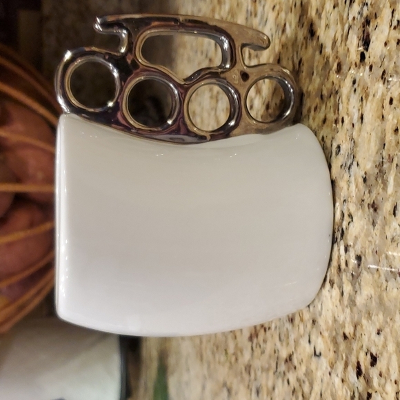 Knuckle Handle coffee Mug - Picture 1 of 5